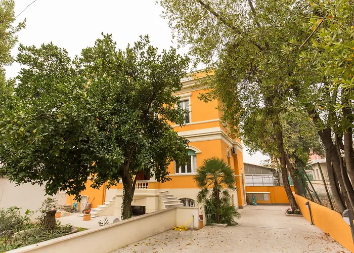 Bed & Breakfast Relais La Torretta 3*
